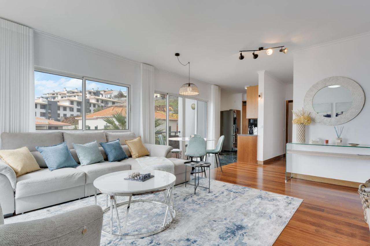 Cozy Penthouse By Holiday Rental Madeira カニコ エクステリア 写真