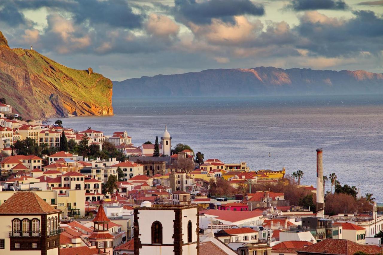 Cozy Penthouse By Holiday Rental Madeira カニコ エクステリア 写真